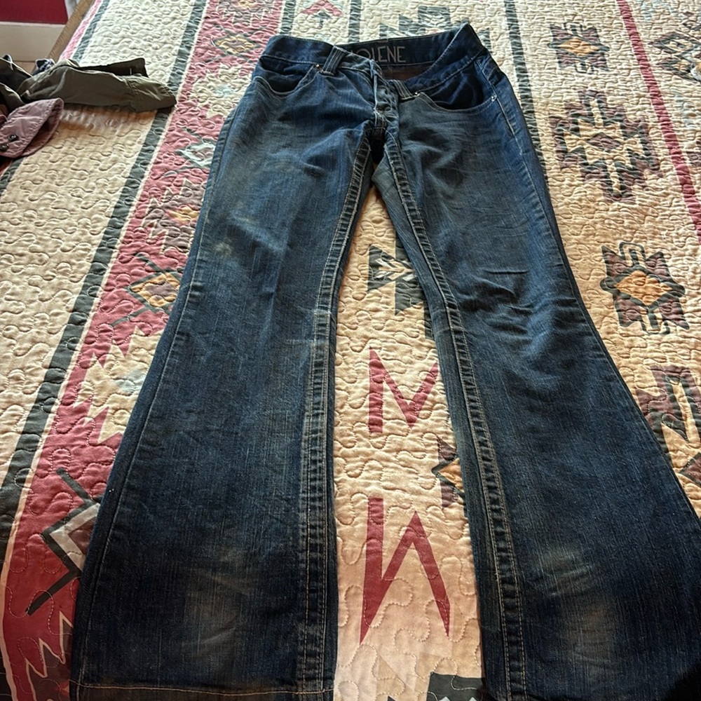 Good condition Jolene’s